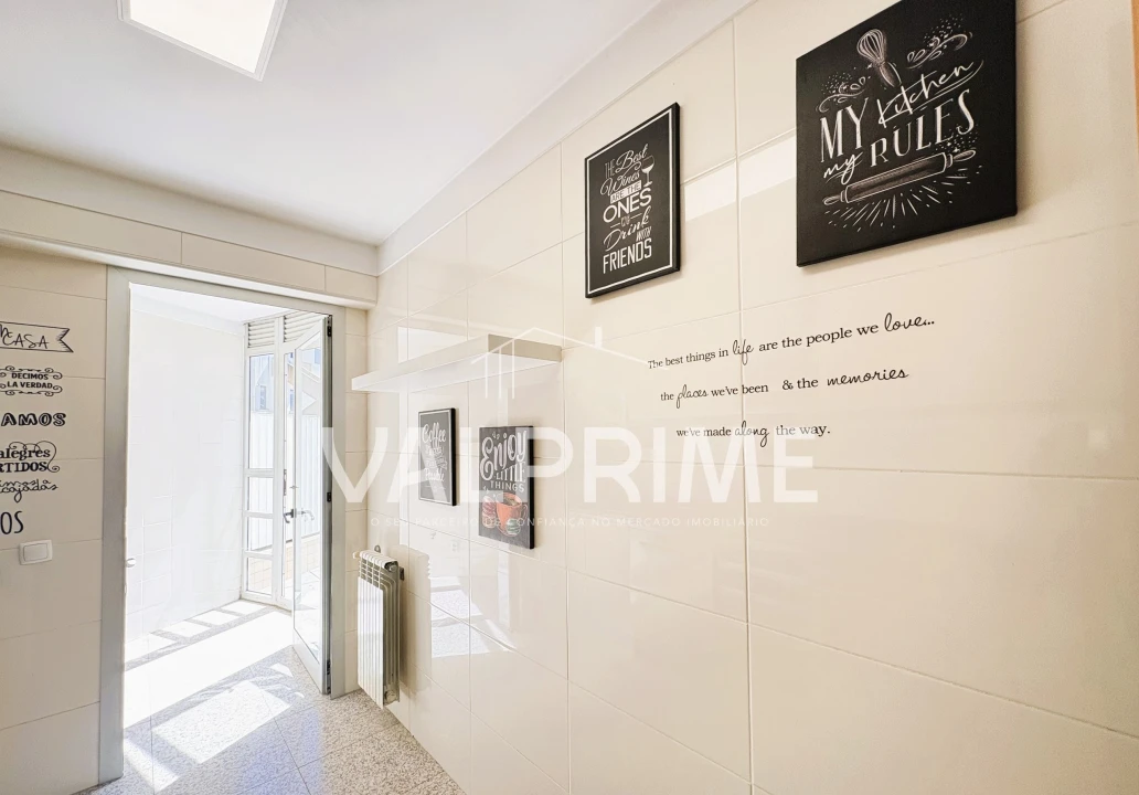 Apartamento T1 para Venda em Cedofeita, Santo Ildefonso, Sé, Miragaia, São Nicolau e Vitória Foto 19
