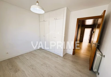Apartamento T1 para Venda em Cedofeita, Santo Ildefonso, Sé, Miragaia, São Nicolau e Vitória
