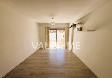 Apartamento T1 para Venda em Cedofeita, Santo Ildefonso, Sé, Miragaia, São Nicolau e Vitória