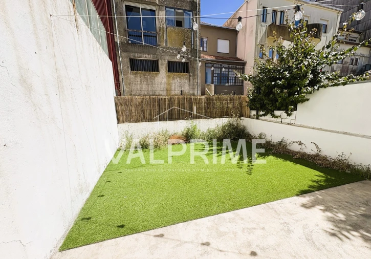 Apartamento T1 para Venda em Cedofeita, Santo Ildefonso, Sé, Miragaia, São Nicolau e Vitória Foto 26