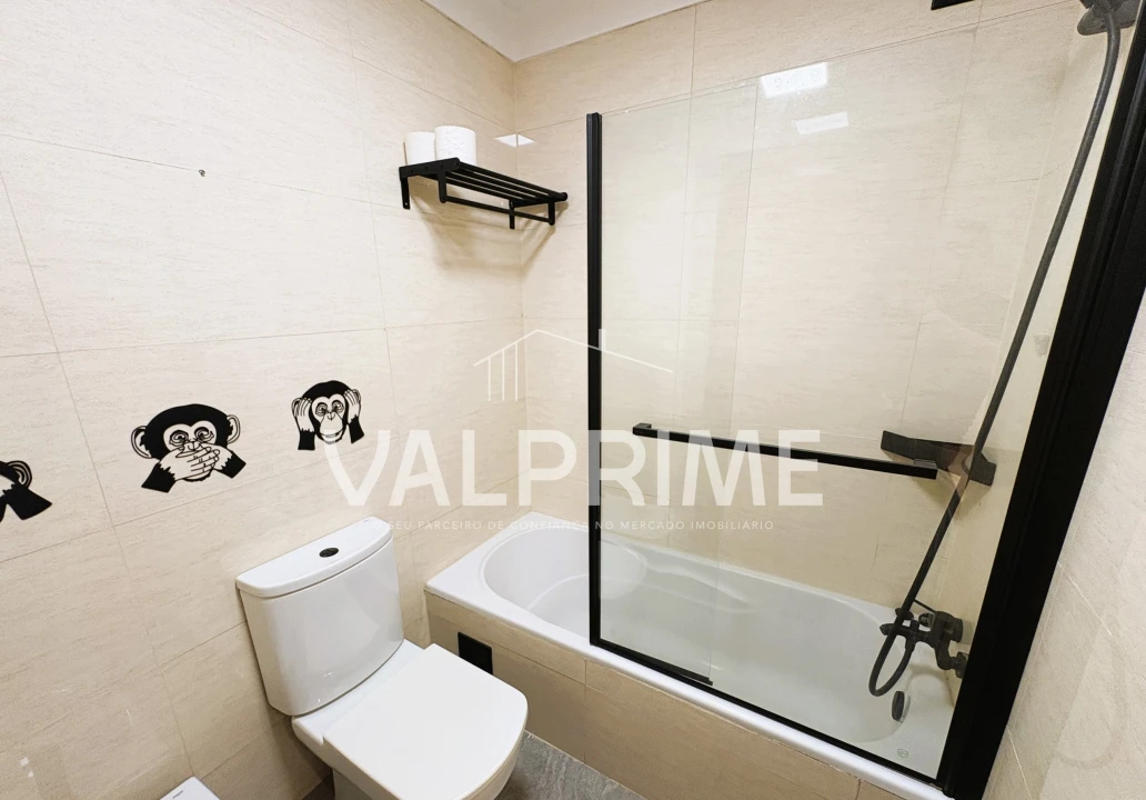 Apartamento T1 para Venda em Cedofeita, Santo Ildefonso, Sé, Miragaia, São Nicolau e Vitória Foto 11