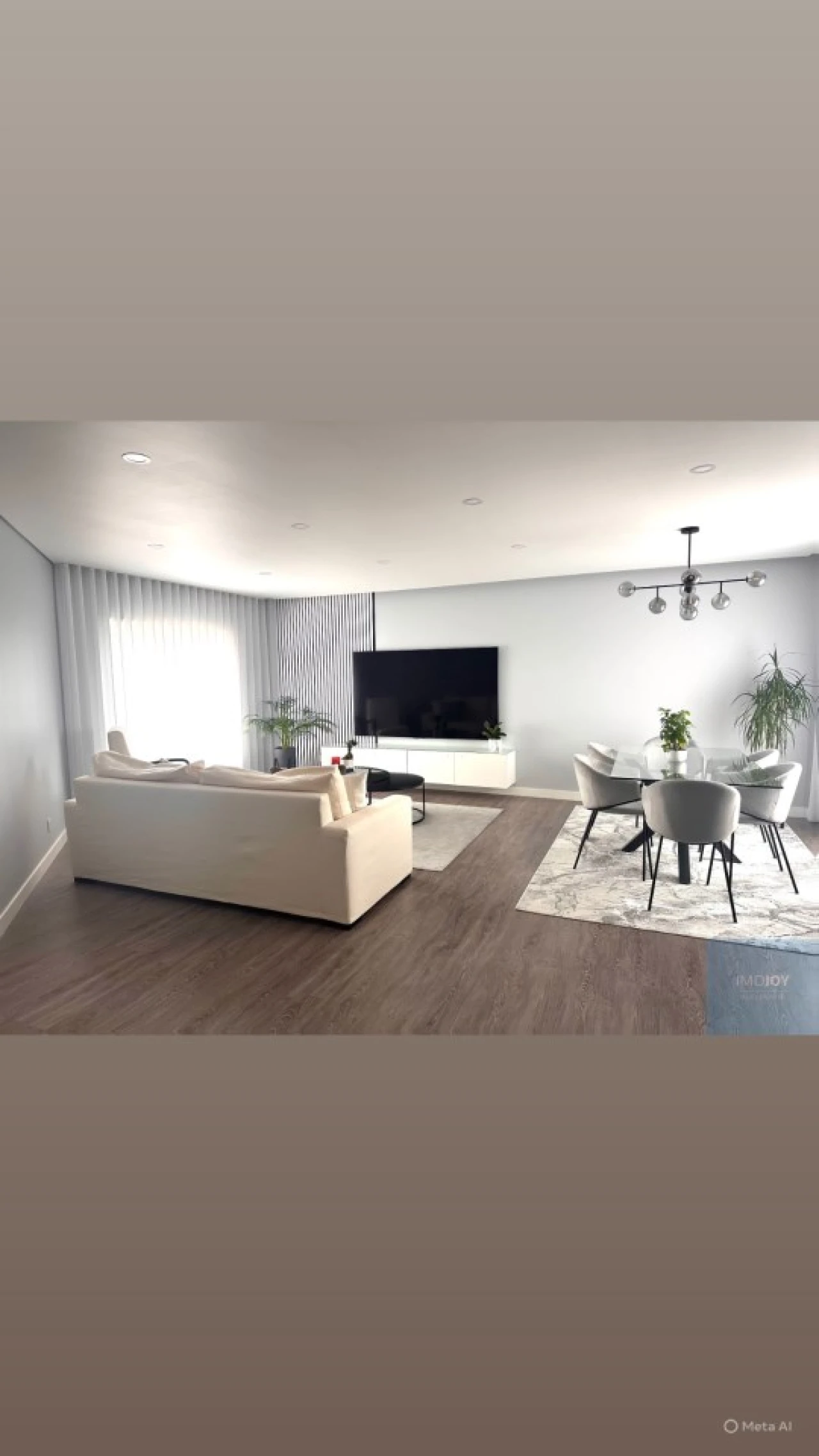 Apartamento T4 para Venda em Venteira Foto 5