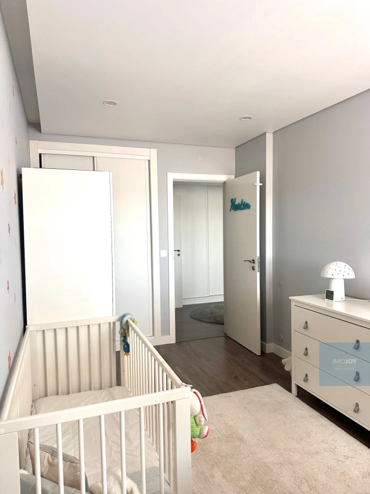 Apartamento T4 para Venda em Venteira Foto 16