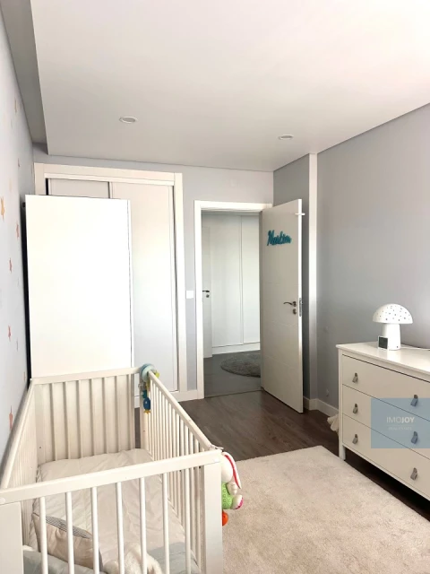 Apartamento T4 para Venda em Venteira