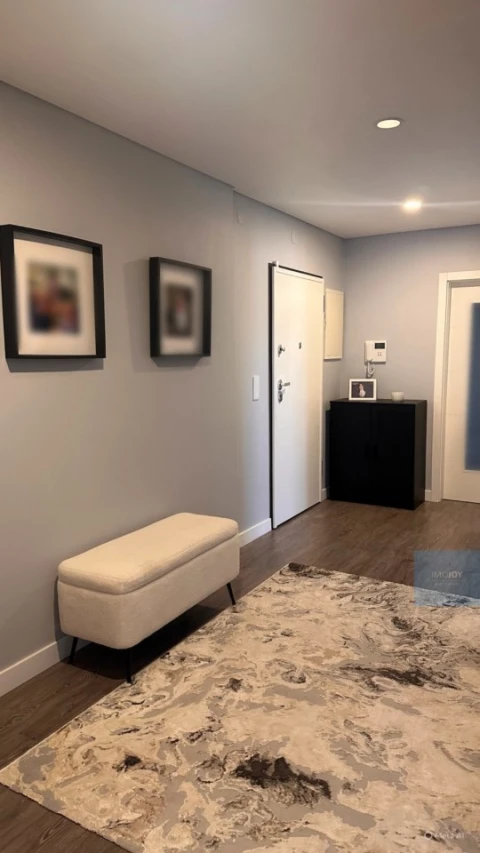 Apartamento T4 para Venda em Venteira