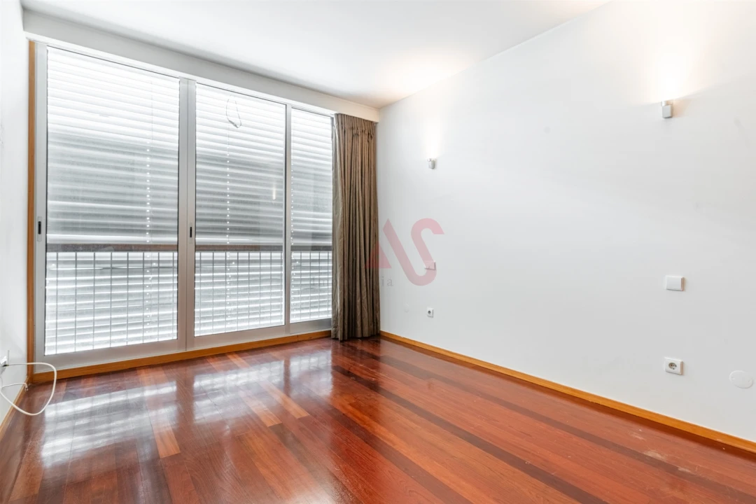 Apartamento T3 para Venda em Caldas de Vizela (São Miguel e São João) Foto 11