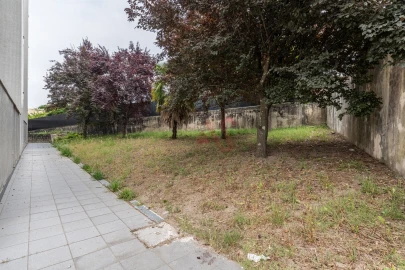 Apartamento T3 para Venda em Caldas de Vizela (São Miguel e São João)