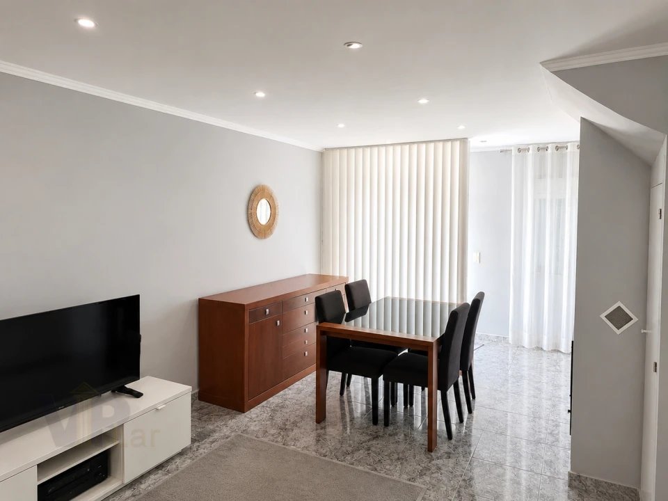 Moradia T2 para Venda em Paranhos Foto 3