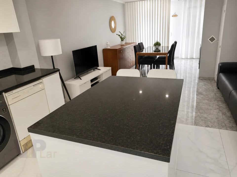 Moradia T2 para Venda em Paranhos Foto 5