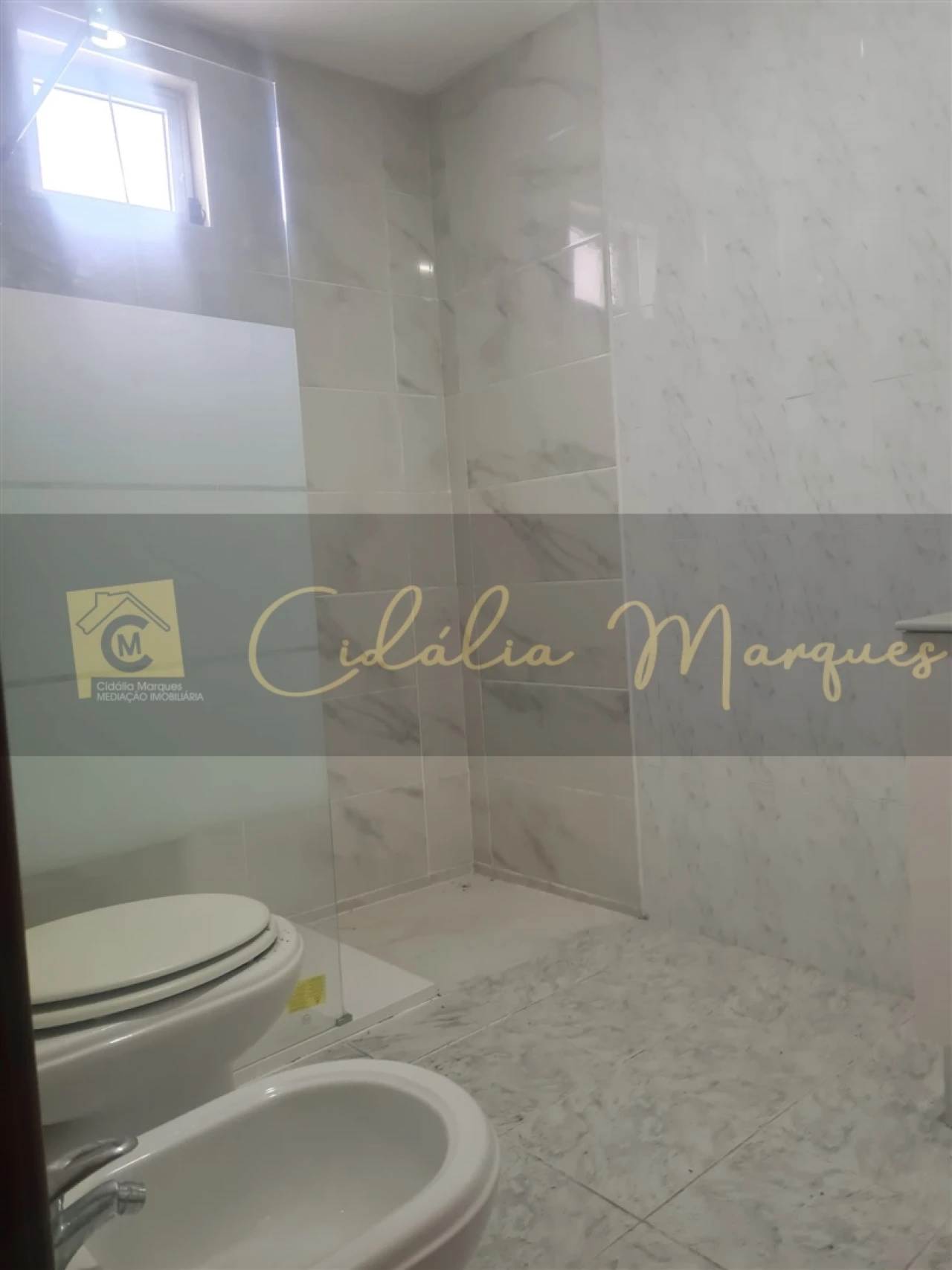 Moradia T4 para Venda em Cedofeita, Santo Ildefonso, Sé, Miragaia, São Nicolau e Vitória Foto 16