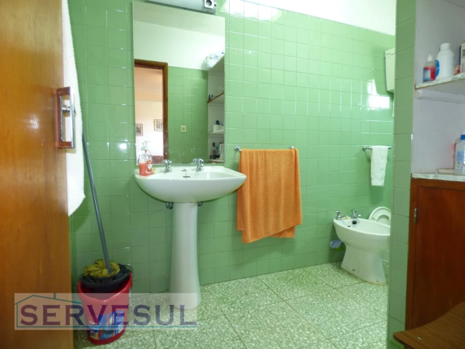 Moradia T3 para Venda em Silves Foto 13