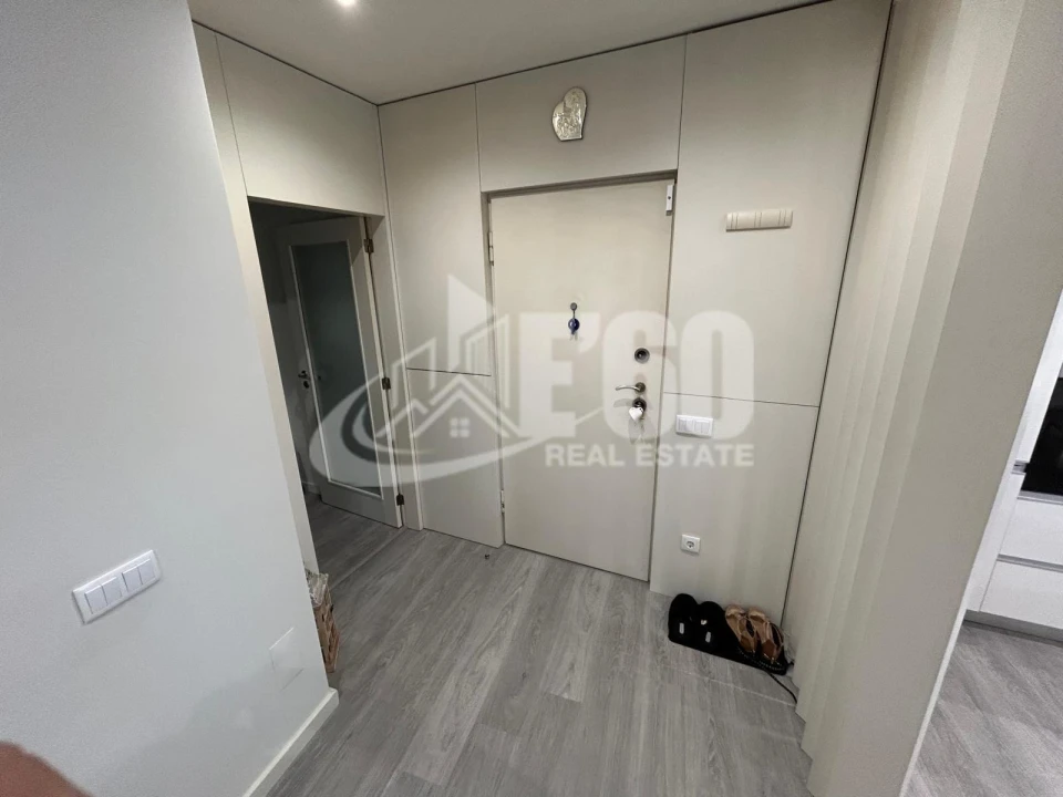 Apartamento T2 para Venda em Nogueira da Regedoura Foto 8