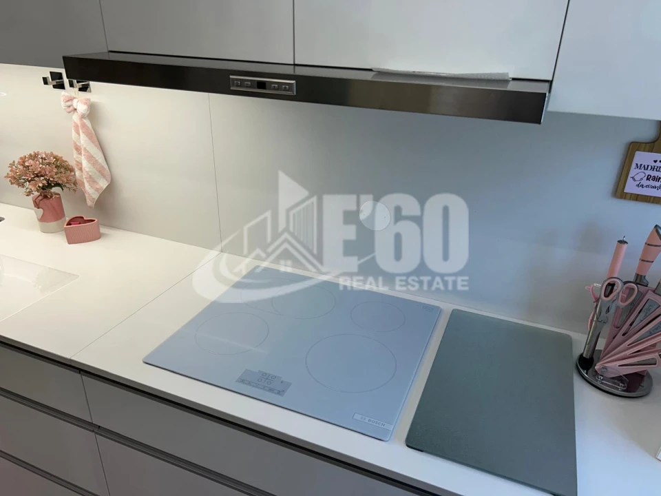 Apartamento T2 para Venda em Nogueira da Regedoura Foto 6