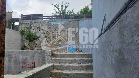 Moradia T4 para Venda em Madalena