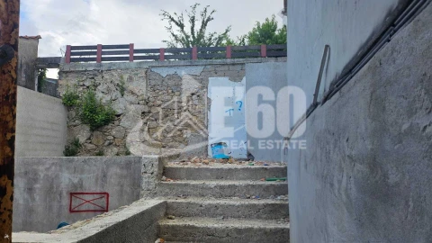 Moradia T4 para Venda em Madalena