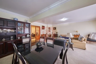 Apartamento T2 para Venda em São Francisco