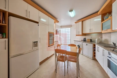 Apartamento T2 para Venda em São Francisco