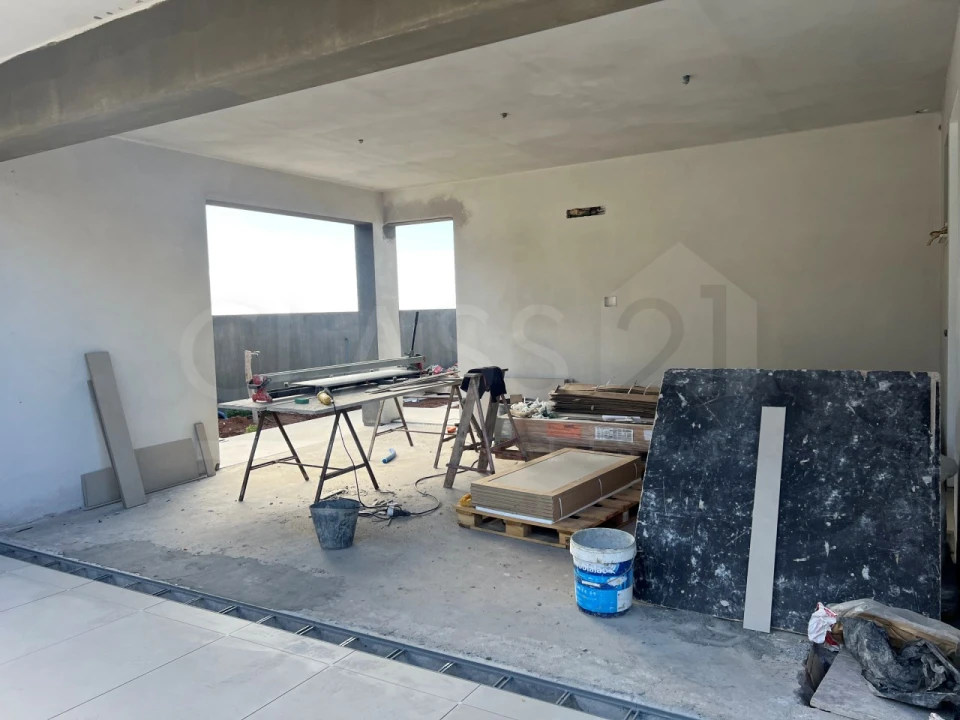 Moradia T3 para Venda em Caniço Foto 43