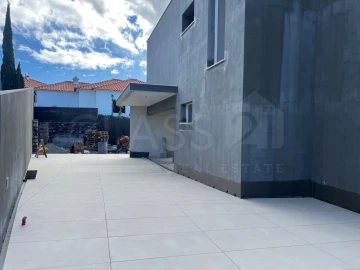 Moradia T3 para Venda em Caniço