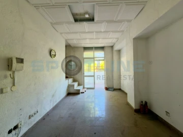 Loja para Venda em Laranjeiro e Feijó