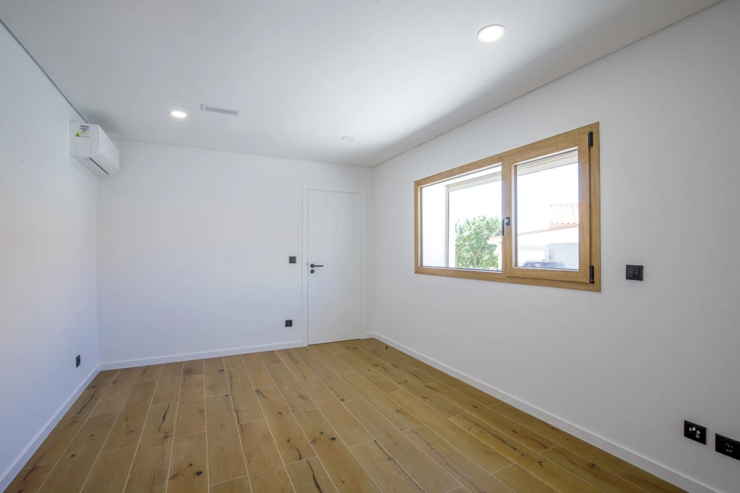 Apartamento T2 para Venda em Encarnação Foto 18
