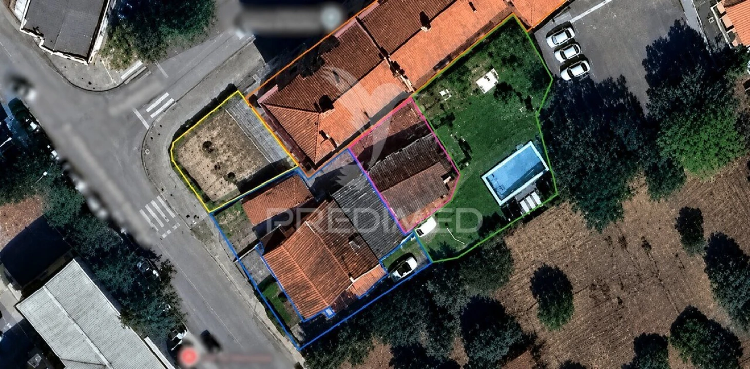Moradia T0 para Venda em São João Baptista e Santa Maria dos Olivais Foto 3