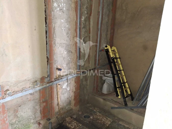 Moradia T2 para Venda em Abrigada e Cabanas de Torres Foto 4