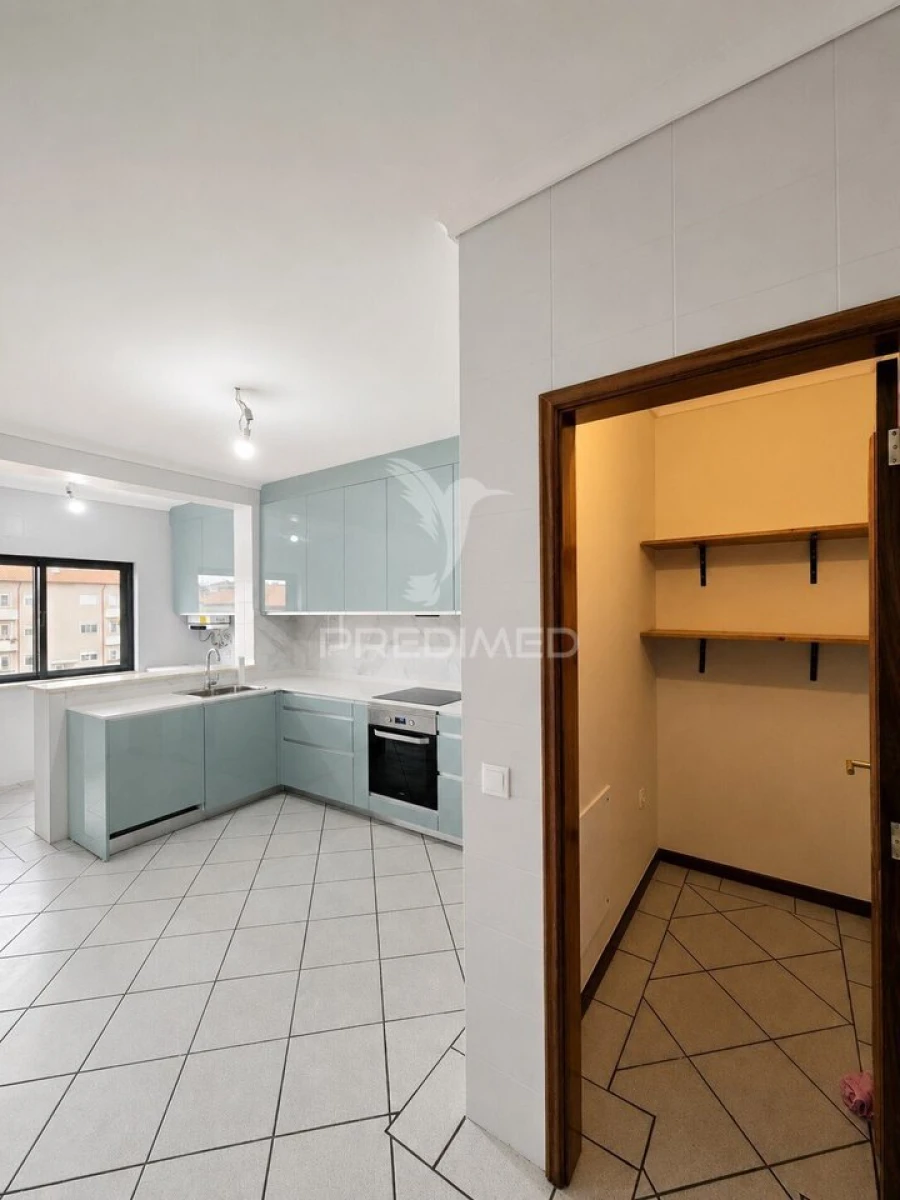 Apartamento T3 para Venda em Santa Joana Foto 4