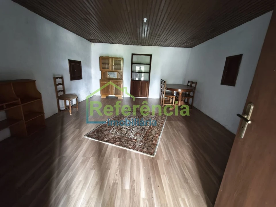 Moradia T2 para Venda em Vilela Seca Foto 4