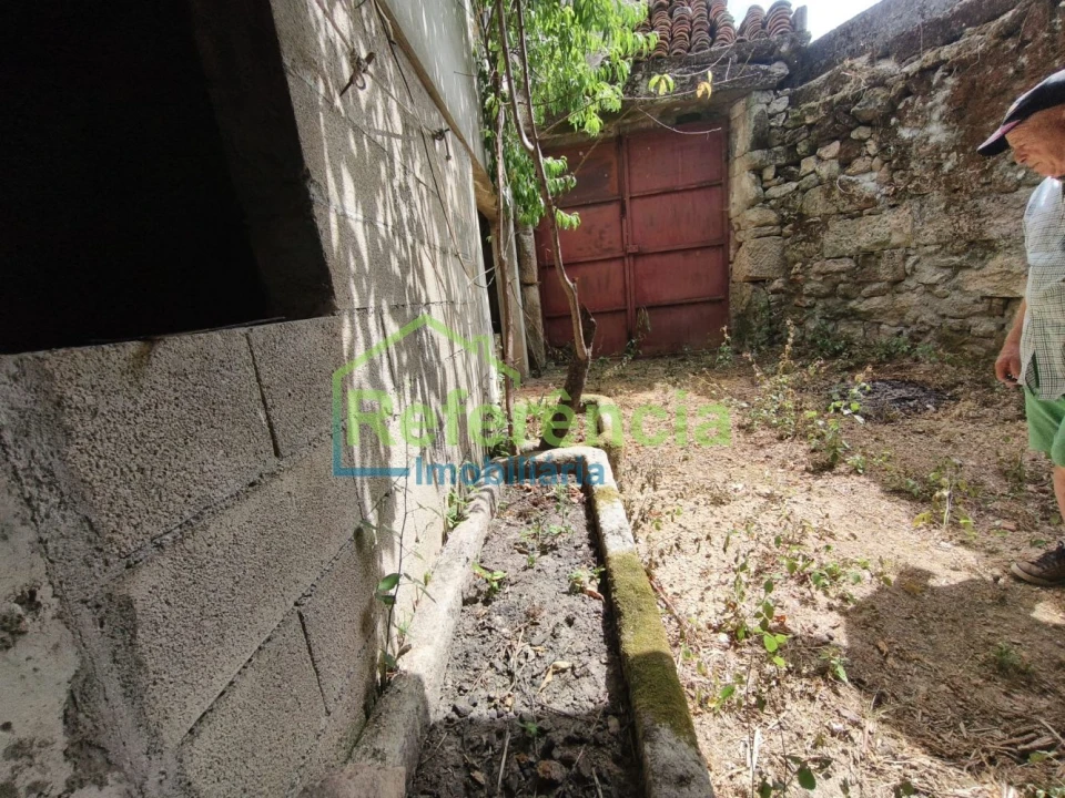 Moradia T2 para Venda em Vilela Seca Foto 10