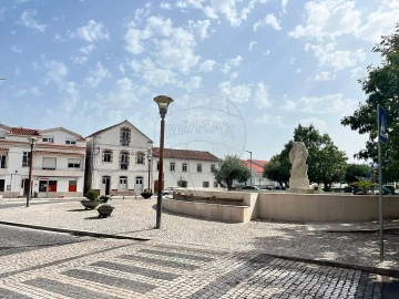 Loja para Venda em Miranda do Corvo