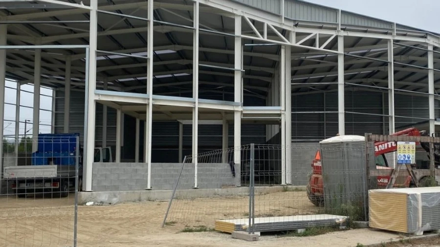 Armazém para Venda em Coronado (São Romão e São Mamede)
