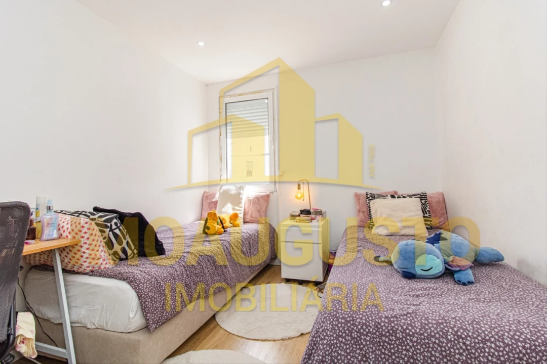 Apartamento T2 para Venda em Guarda Foto 7