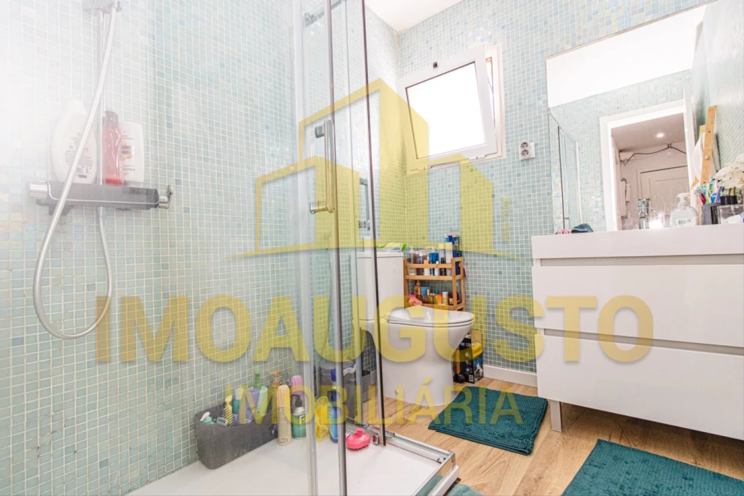 Apartamento T2 para Venda em Guarda Foto 8
