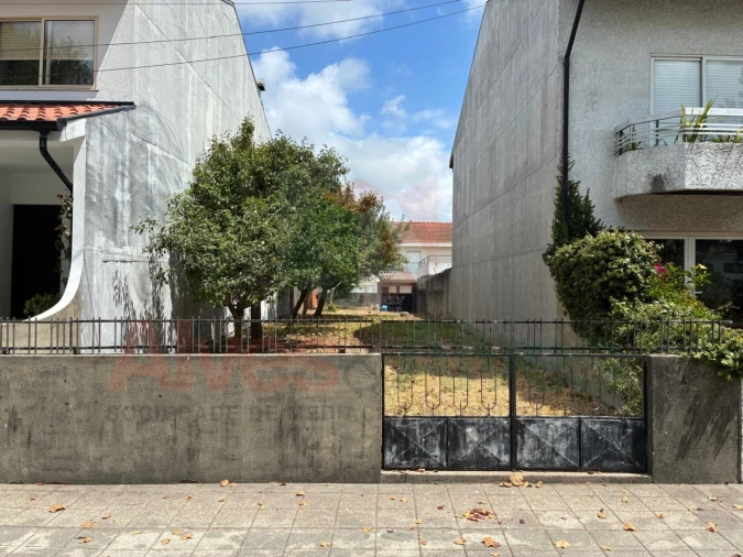 Terreno para Venda em Custóias, Leça do Balio e Guifões Foto 2