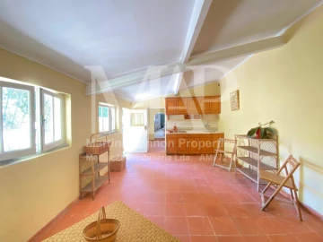 Moradia T5 para Venda em Santa Maria e São Miguel, São Martinho, São Pedro Penaferrim