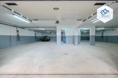 Garagem para Venda em Gondomar (São Cosme), Valbom e Jovim