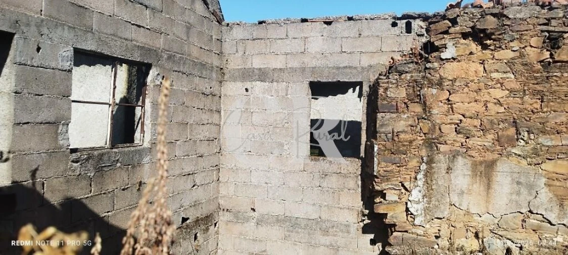 Moradia T2 para Venda em Graça Foto 29