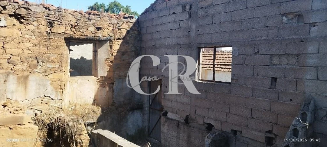 Moradia T2 para Venda em Graça Foto 32