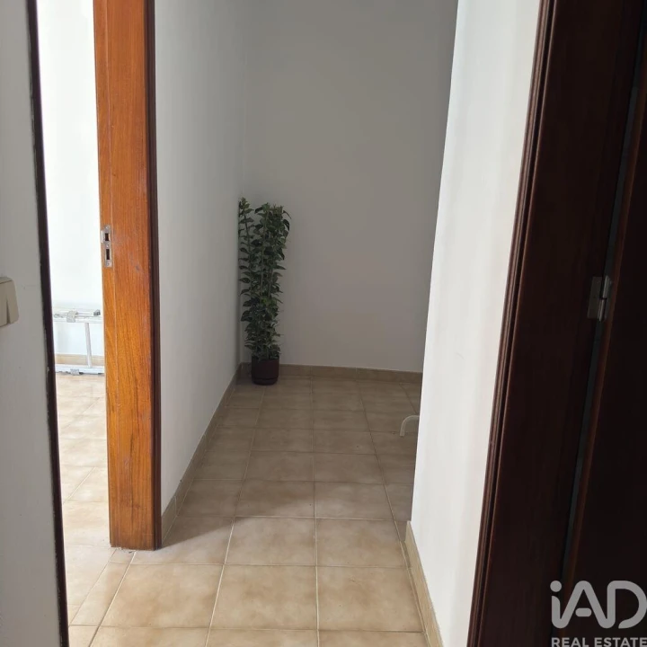 Moradia T3 para Venda em Lagos (São Sebastião e Santa Maria) Foto 12