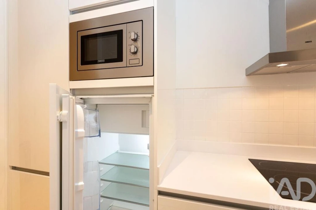 Apartamento T2 para Arrendamento em Santa Maria Maior Foto 12