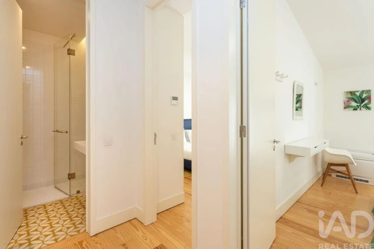 Apartamento T2 para Arrendamento em Santa Maria Maior Foto 18