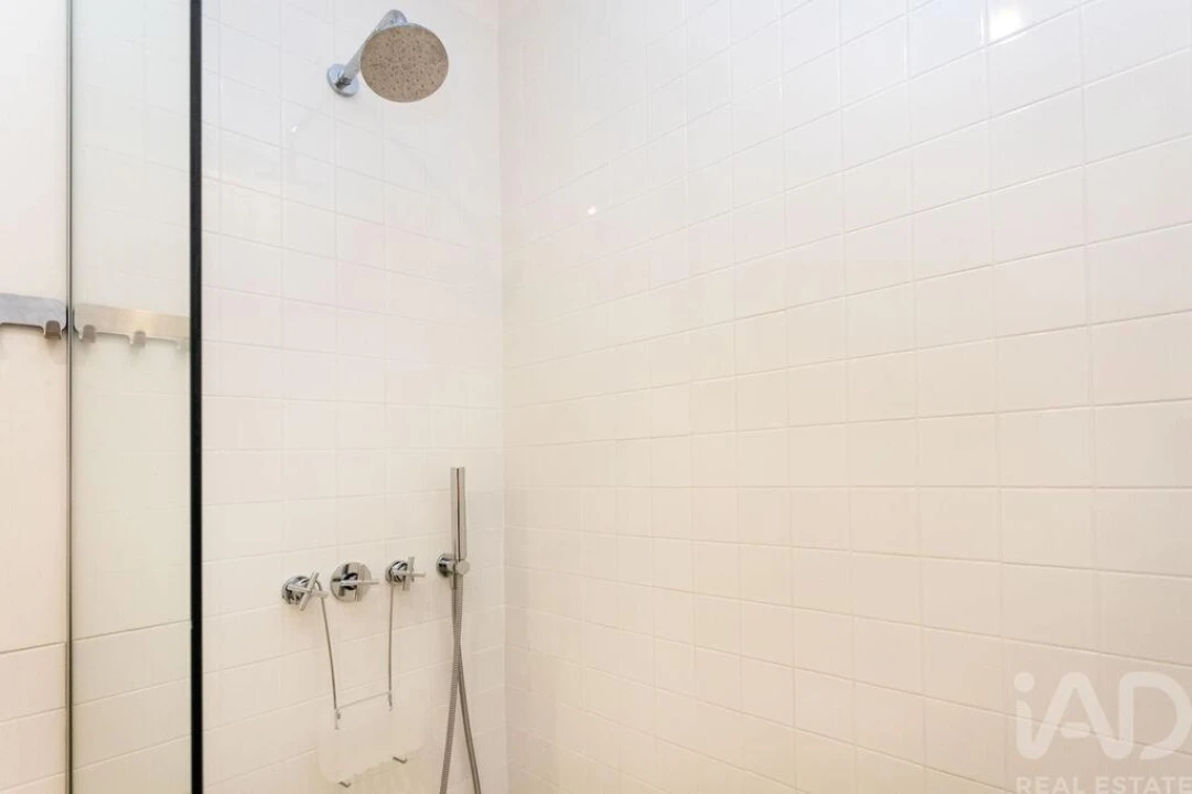 Apartamento T2 para Arrendamento em Santa Maria Maior Foto 20