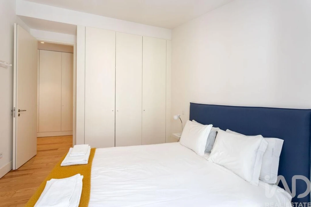 Apartamento T2 para Arrendamento em Santa Maria Maior Foto 23