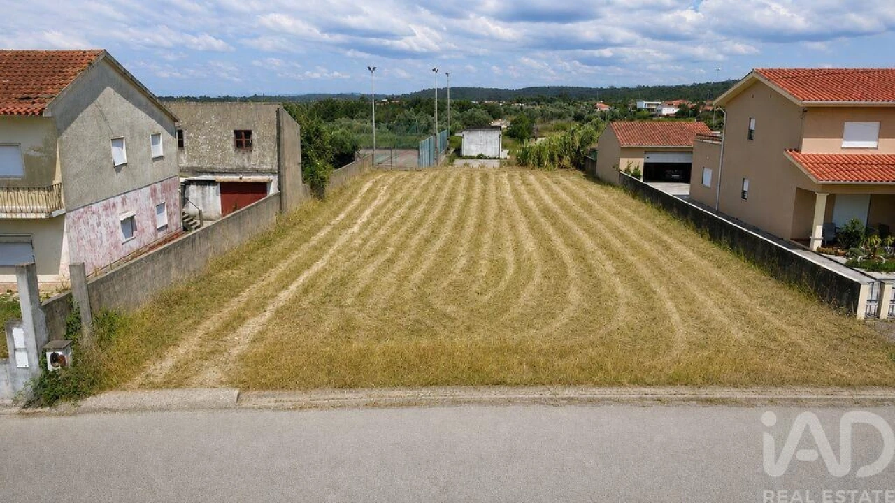 Terreno para Venda em Alfarelos Foto 2
