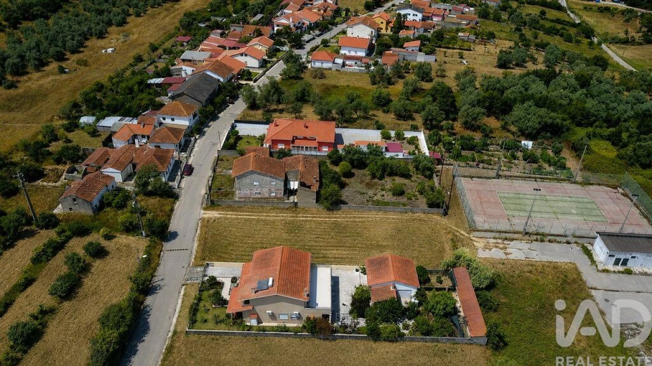Terreno para Venda em Alfarelos Foto 9