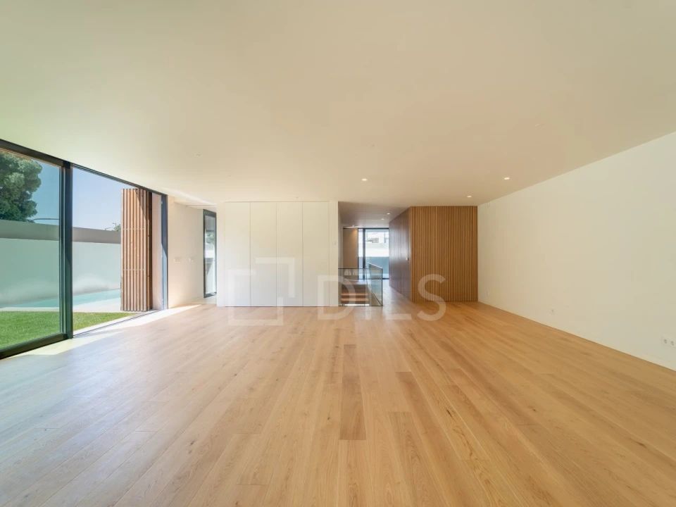 Apartamento T4 para Venda em Aldoar, Foz do Douro e Nevogilde Foto 4