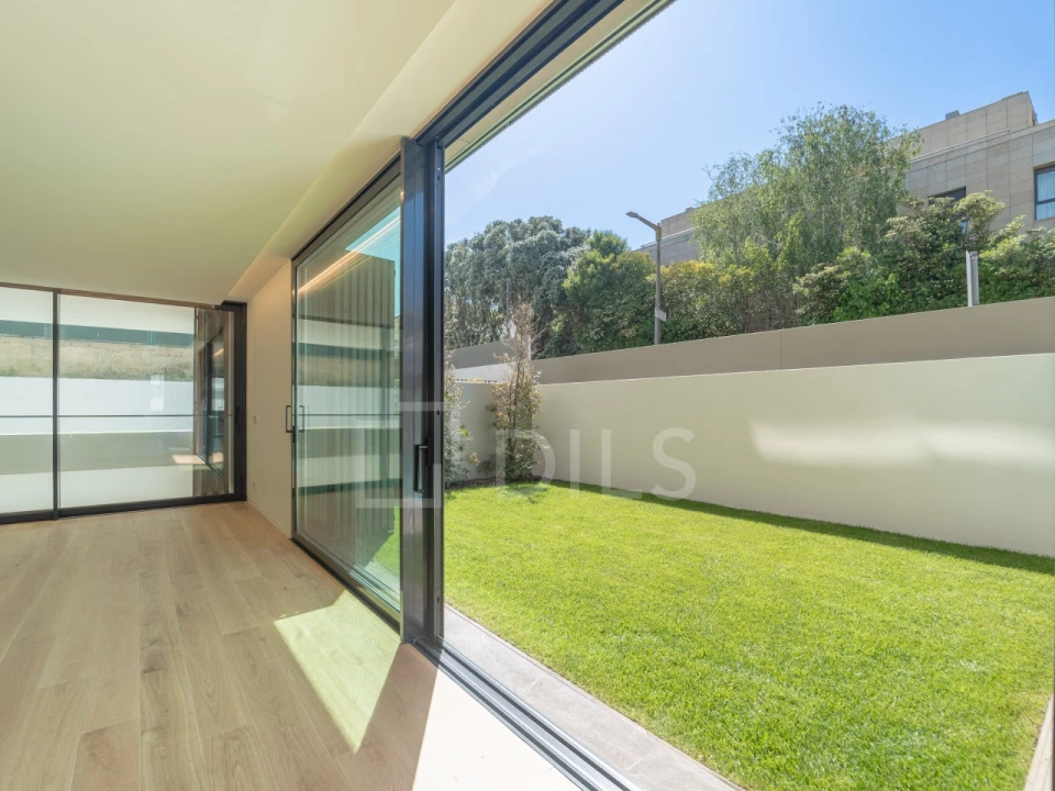 Apartamento T4 para Venda em Aldoar, Foz do Douro e Nevogilde Foto 7