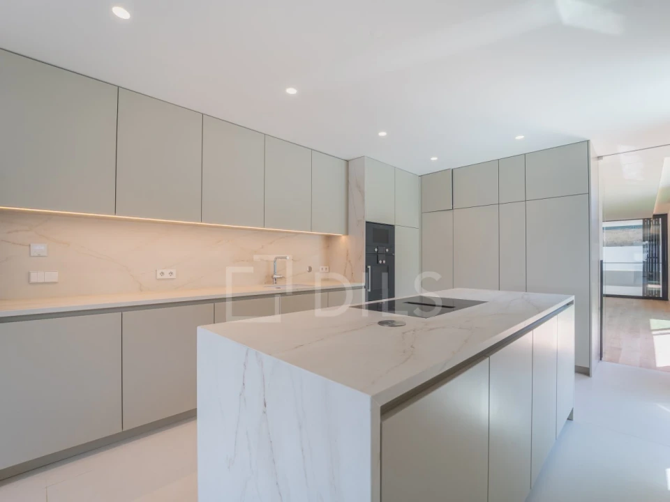 Apartamento T4 para Venda em Aldoar, Foz do Douro e Nevogilde Foto 22