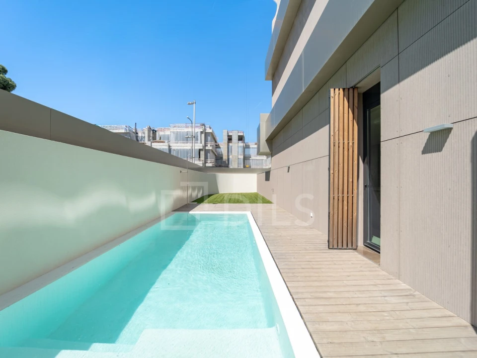 Apartamento T4 para Venda em Aldoar, Foz do Douro e Nevogilde Foto 25